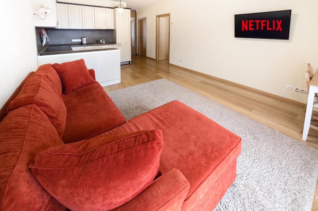 Ona'S Apartment In City Center With Private Parking Kaunas Exterior photo